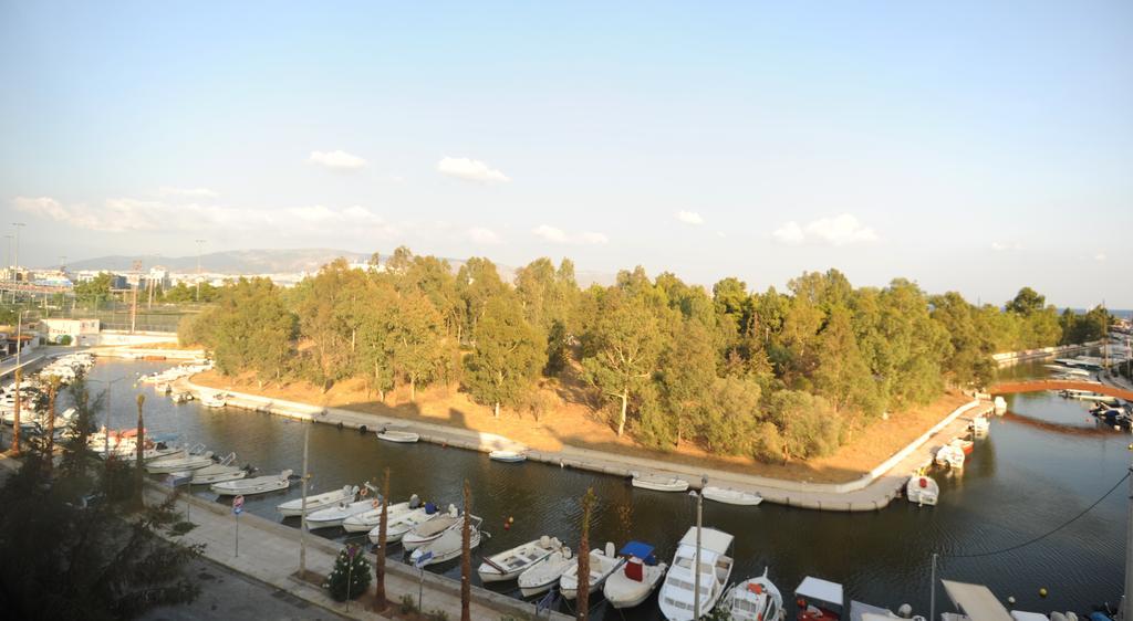 Carol Hotel Pireusz Kültér fotó