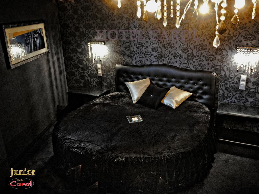 Carol Hotel Pireusz Kültér fotó