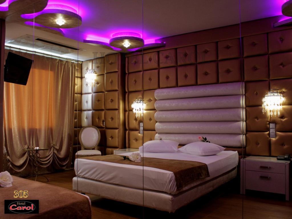 Carol Hotel Pireusz Kültér fotó