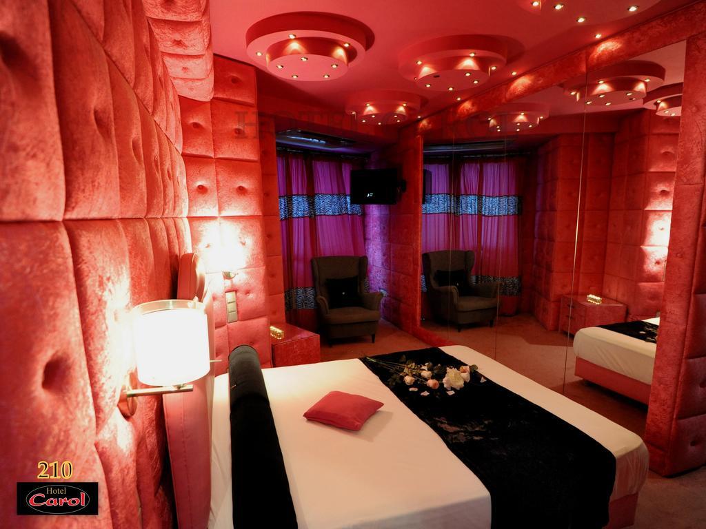 Carol Hotel Pireusz Kültér fotó