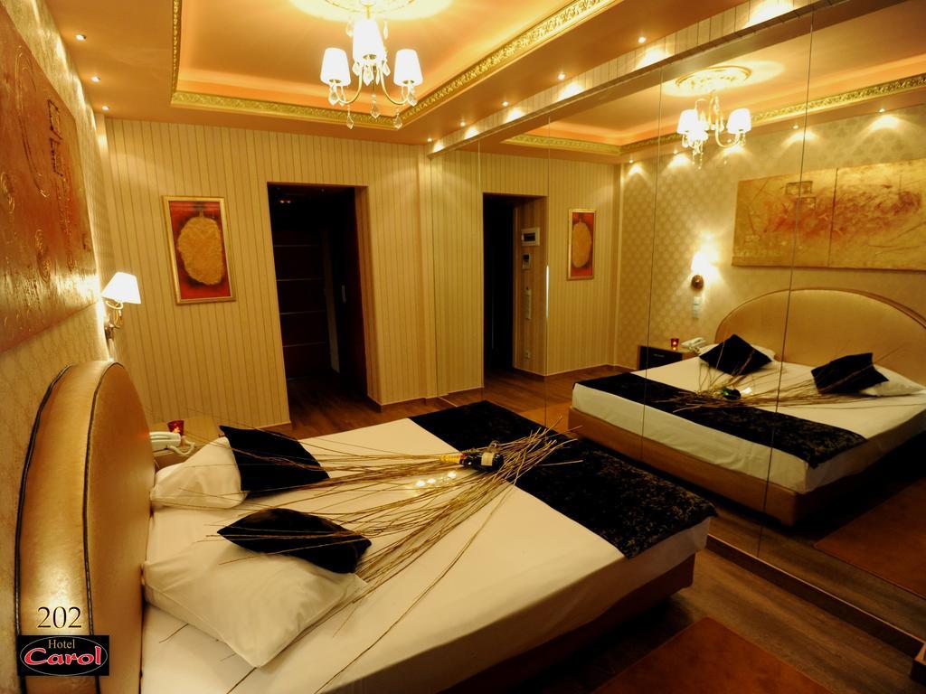 Carol Hotel Pireusz Kültér fotó